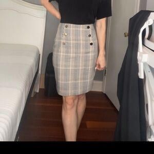 Chic Plaid Pencil Skirt with Button Detail